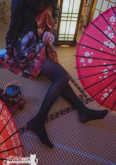 亚洲美女欧美在线观看_超清在线播放