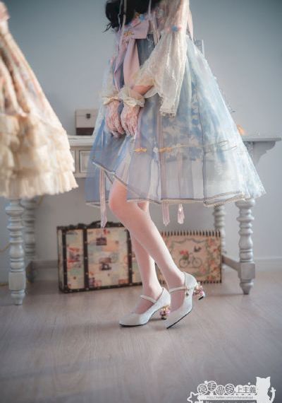 《憧憬成为魔法少女 》_HD天堂在线
