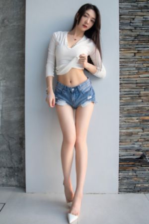 亚洲狠狠婷婷久久久四季av_HD720P欧美电影在线