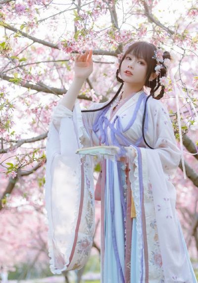 寄生兽动漫在线播放完整版免费_4K高清完整版