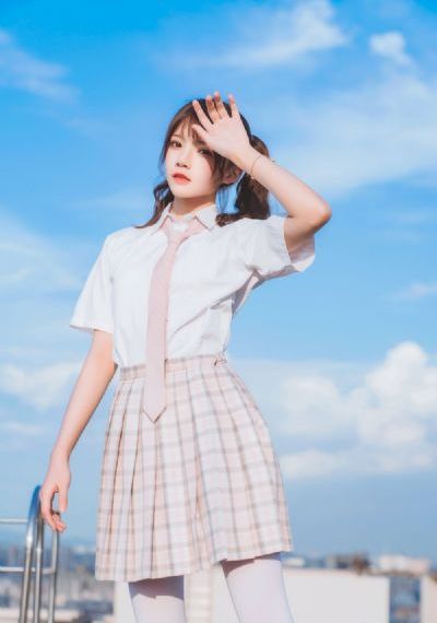 人人射人人草_1080影视在线观看