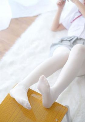 美女大腿中间什么样子_BD英语免费观看视频